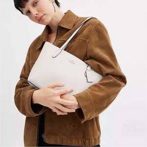 Coach Chalk Crossgrain Zip Tote – Clean Interior